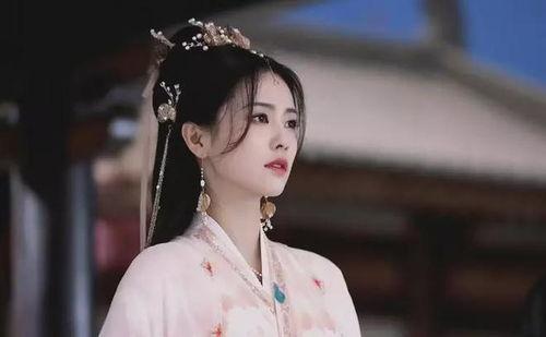 吃瓜娱乐圈白鹿是谁,娱乐圈新晋小花，吃瓜群众热议焦点